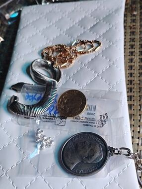 Women's Silver .925 Snake Chain Bracelet Necklace& Picturesd Items